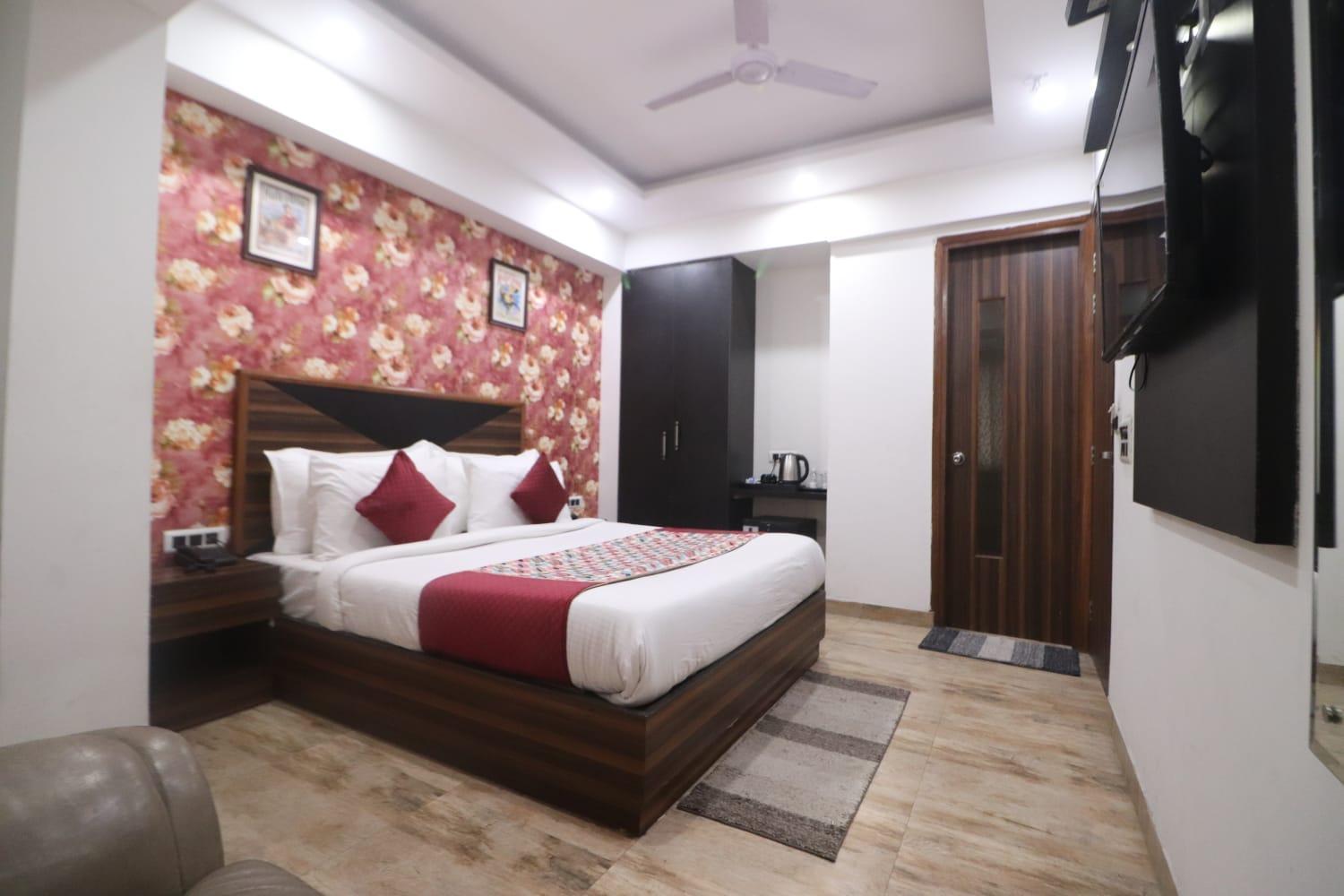 Hotel The Infinity Near Delhi Airport ニューデリー エクステリア 写真
