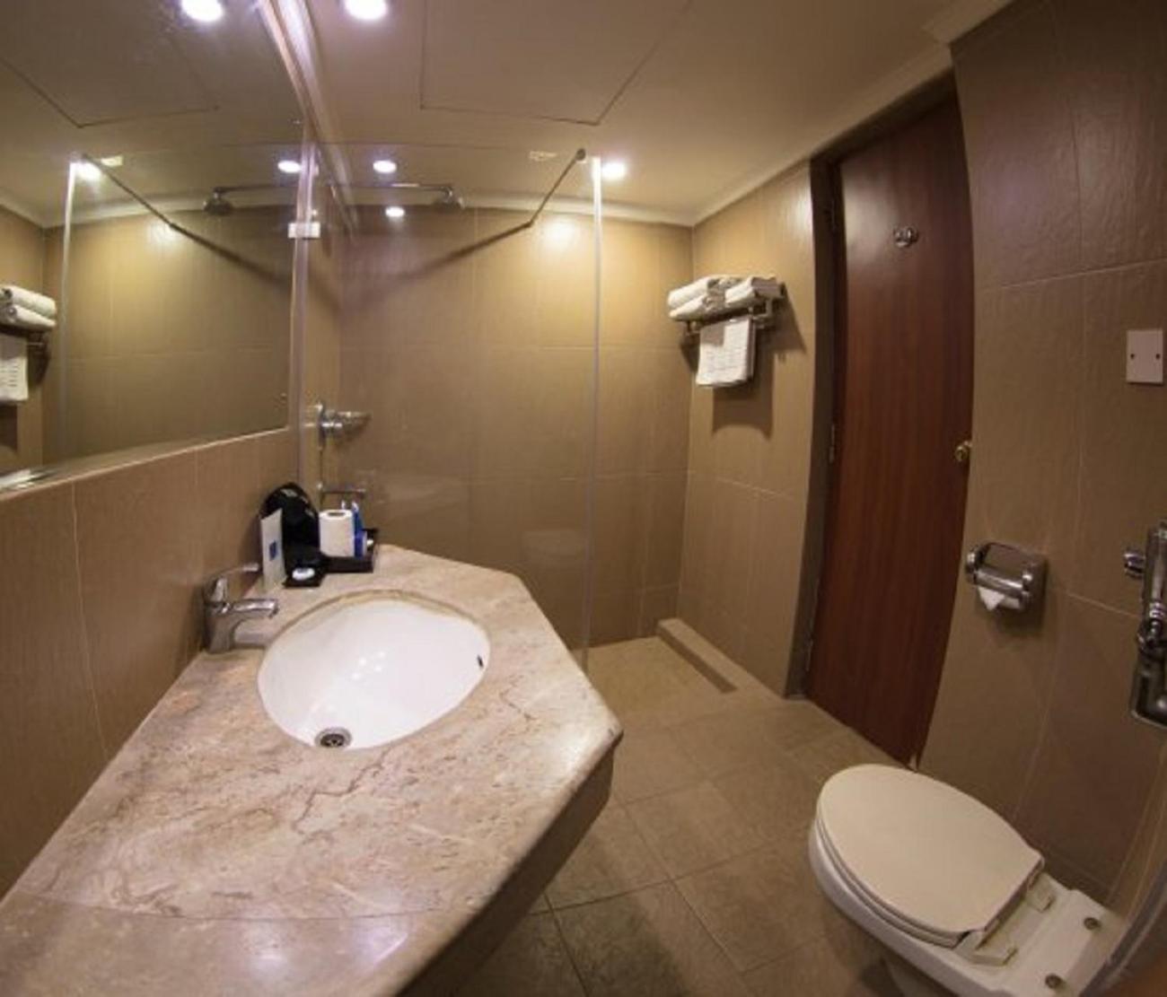 Hotel The Infinity Near Delhi Airport ニューデリー エクステリア 写真